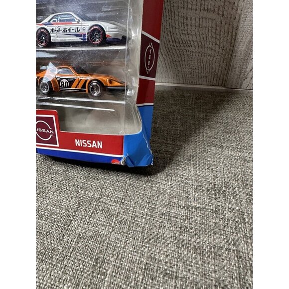 Hot Wheels 2023 Nissan 5 Pack Set - Picture 3 of 3